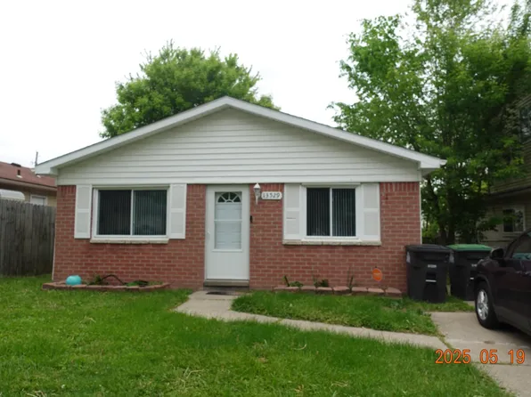13529 Fellrath St, Taylor, MI 48180