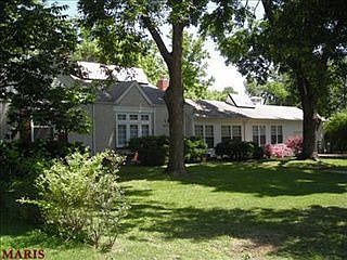 1st image of 33 Villawood Ln