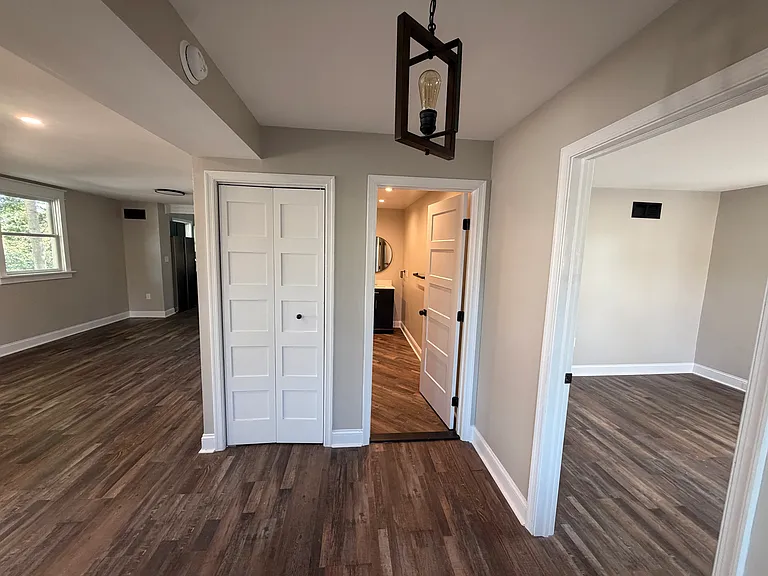 3 Delaware Ave #1 — Photo 3