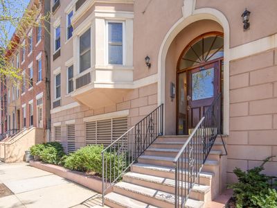 242 Barrow St APT 1F, Jersey City, NJ, 07302
