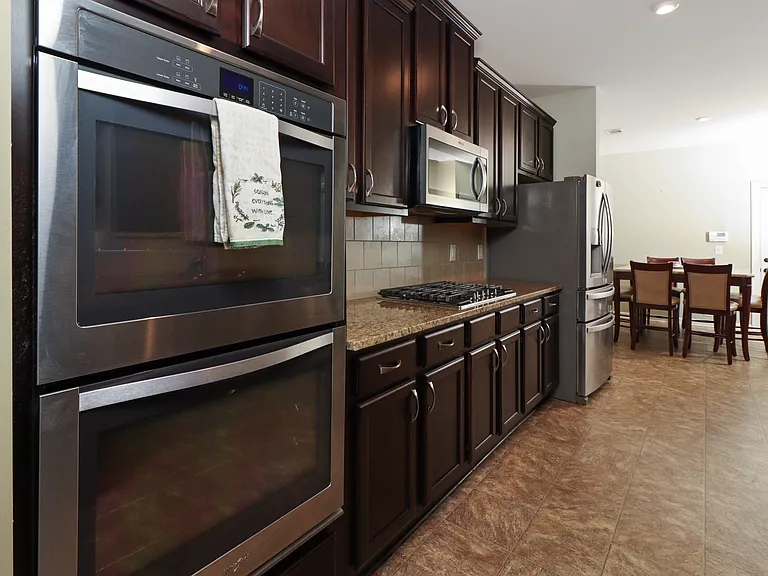 4010 Lake Manor Way — Photo 16