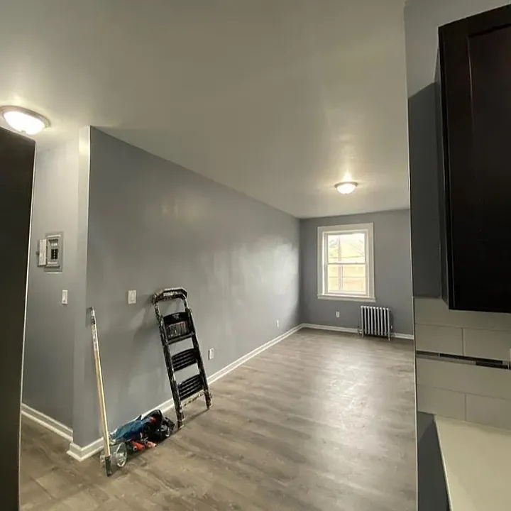 253 Lafayette Ave #6A