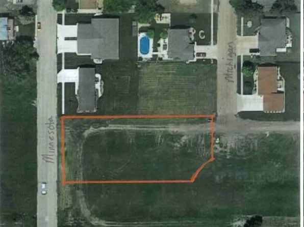 Minnesota Ave SW, Huron, SD 57350