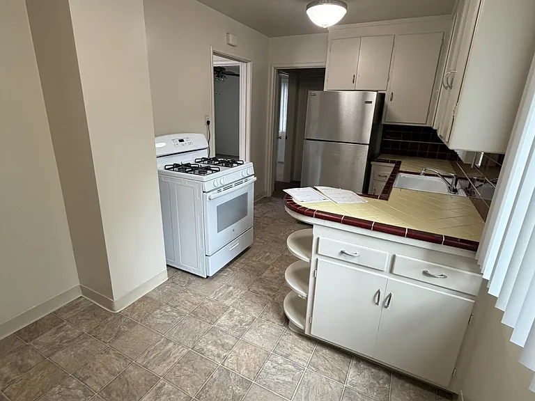 22782 Alice St #22782 — Photo 3