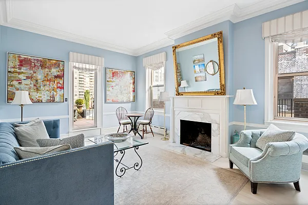 Sold by Douglas Elliman | media 20