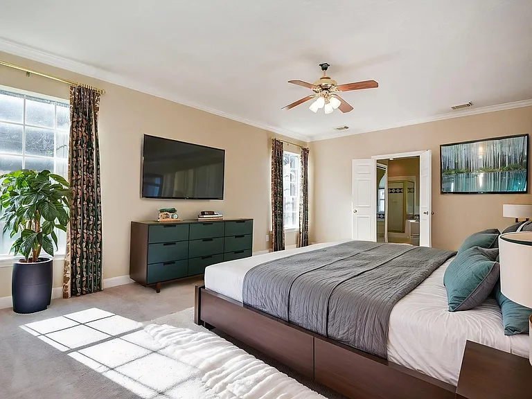 1502 Emerald Springs Ct — Photo 17