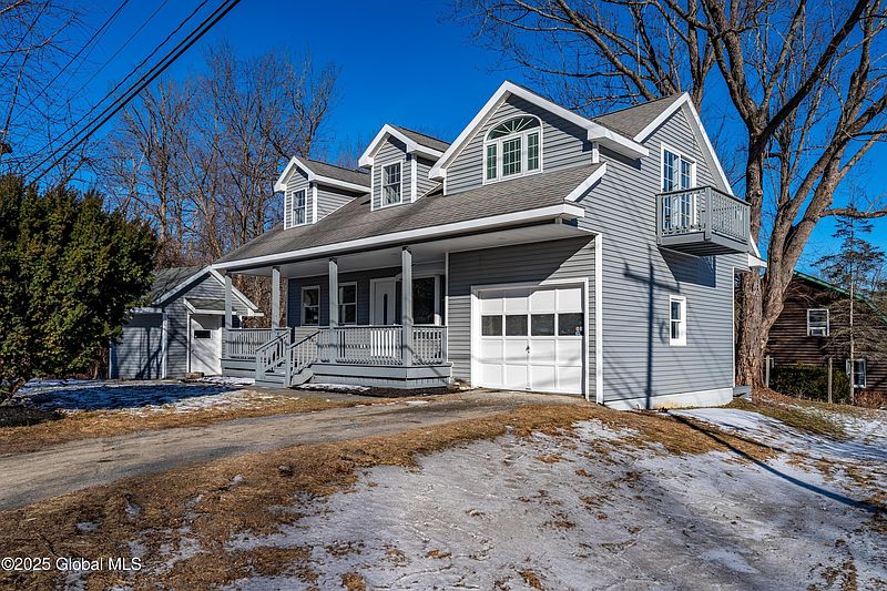2nd image of 1370 Thompsons Lake Road