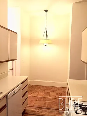 Rented by Brooklyn Heights Real Estate Inc | media 12