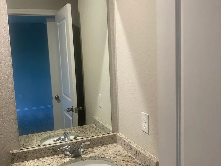 3815 Key West Way — Photo 7