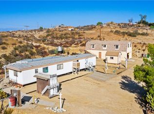 24992 Oaktree Ln, Menifee, CA 92584