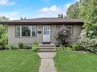 501 W Oakland Ave, Port Washington, WI 53074