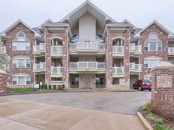 (065) Oakridge Apartments, 2505 Arena Pkwy APT 304, Saint Charles, MO 63303