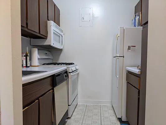 Rented by PocketBroker Inc | media 17