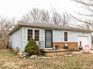 3201 W Lombard St, Springfield, MO 65802