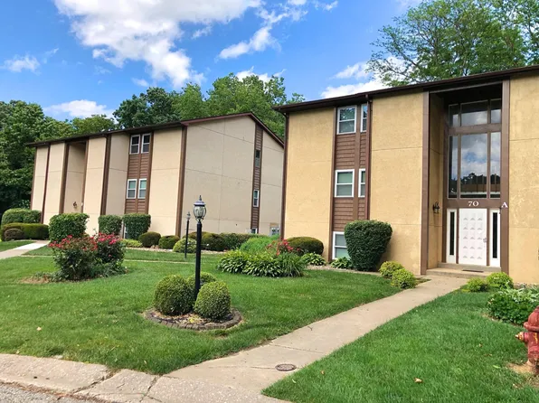 70 Devon Ct APT B9, Edwardsville, IL 62025