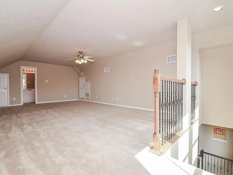3042 Royal Oaks Crst — Photo 29
