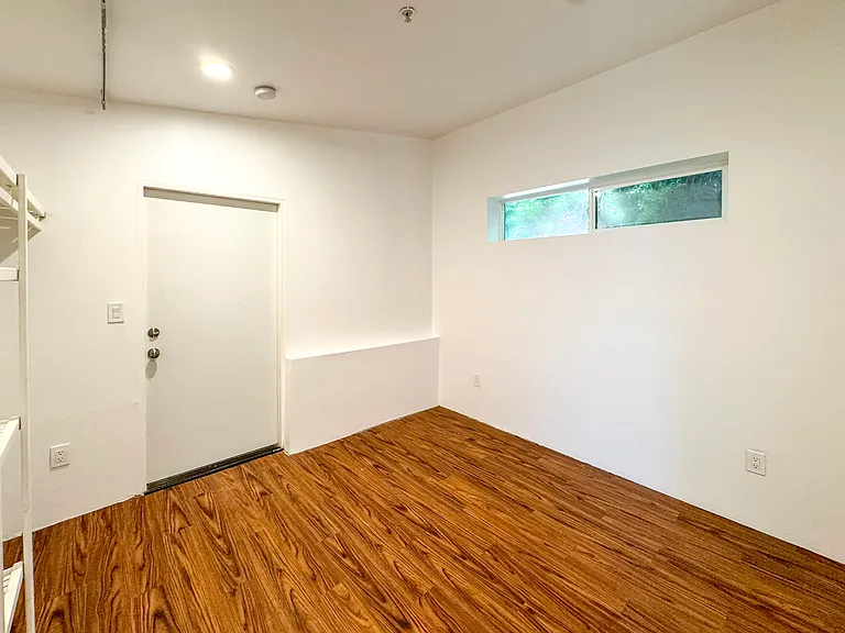 3050 Knob Dr — Photo 25