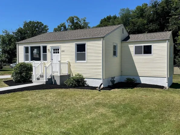 1202 Blissard Ave, Burlington, NJ 08016