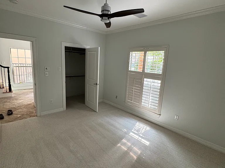 2810 Helena St — Photo 24