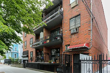 Sold by Chase Global Realty Corp