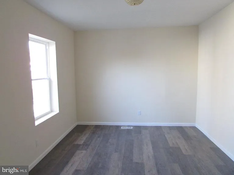 20 Pine St — Photo 7