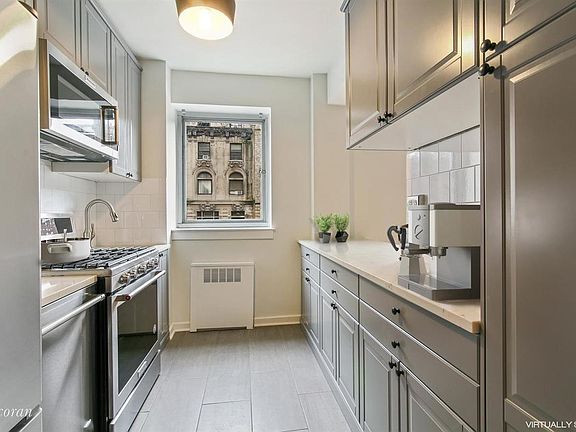 3rd image of 814 Carroll St #2B
