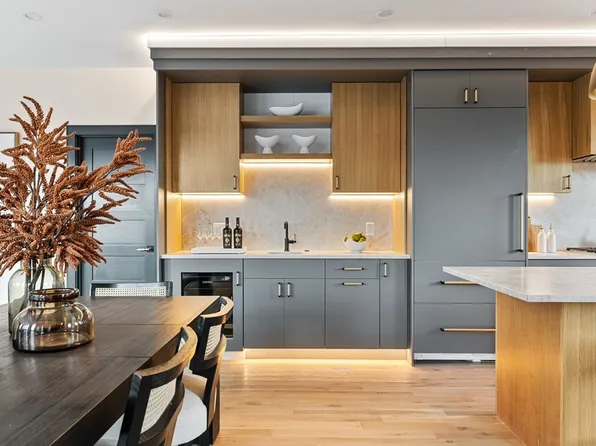 267 Tappan St #1, Brookline, MA 02445