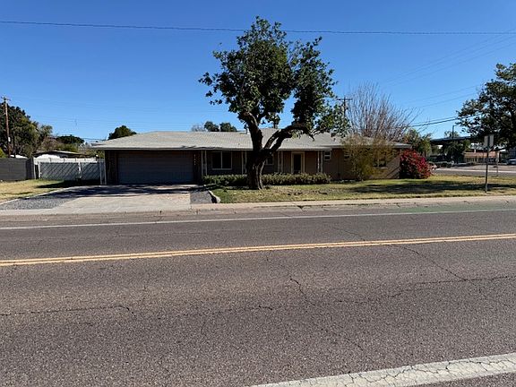 3rd image of 2045 S College Ave