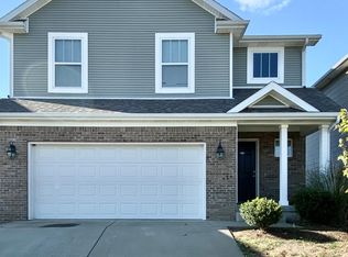 2716 Burnt Mill Rd, Lexington, KY 40511