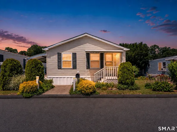5 Loring Court, Wallingford, CT 06492