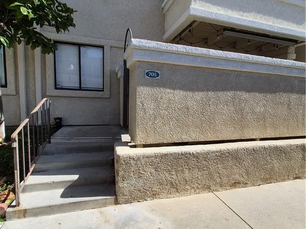 27236 Luther Dr APT 705, Santa Clarita, CA 91351