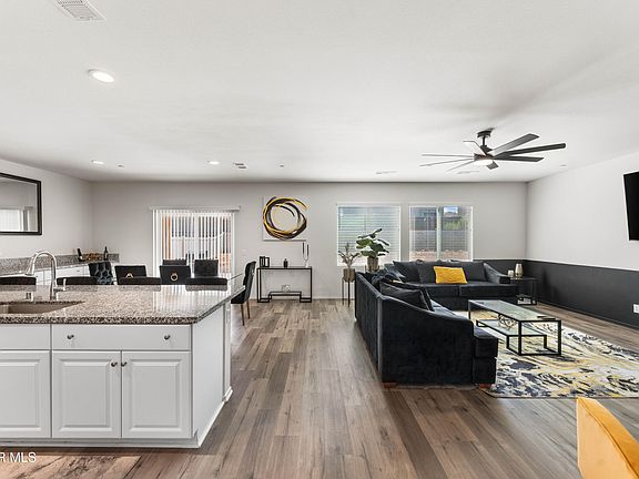 5th image of 3830 Hollowglen Dr