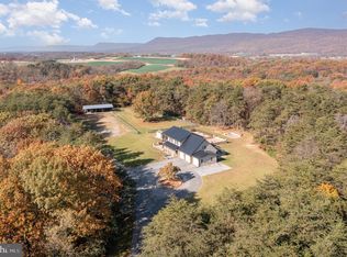 351 Pine Hill Rd, Carlisle, PA 17013