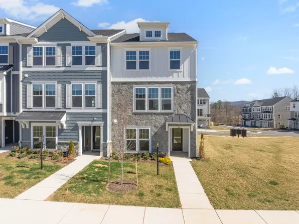 3611 Hilah Ln, Charlottesville, VA 22901