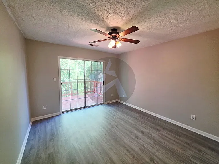 1423 Shiloh Way NW — Photo 16