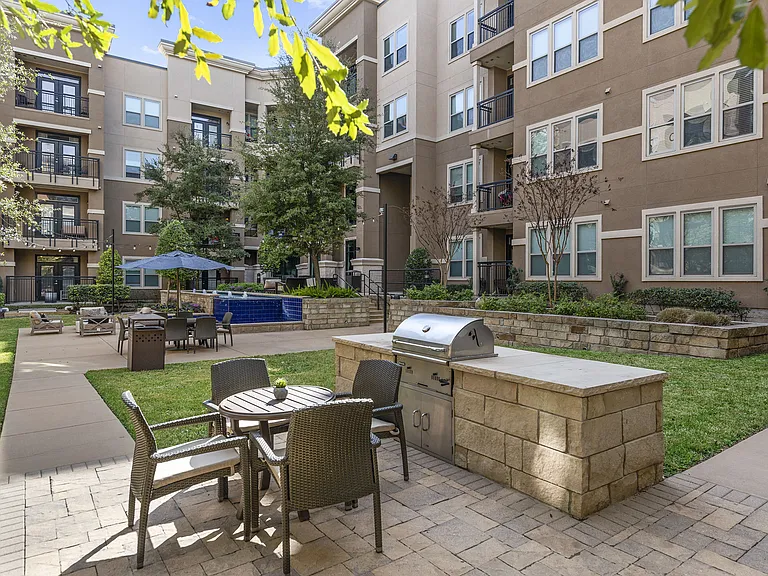 Trinity Bluff & Trinity District — Photo 12