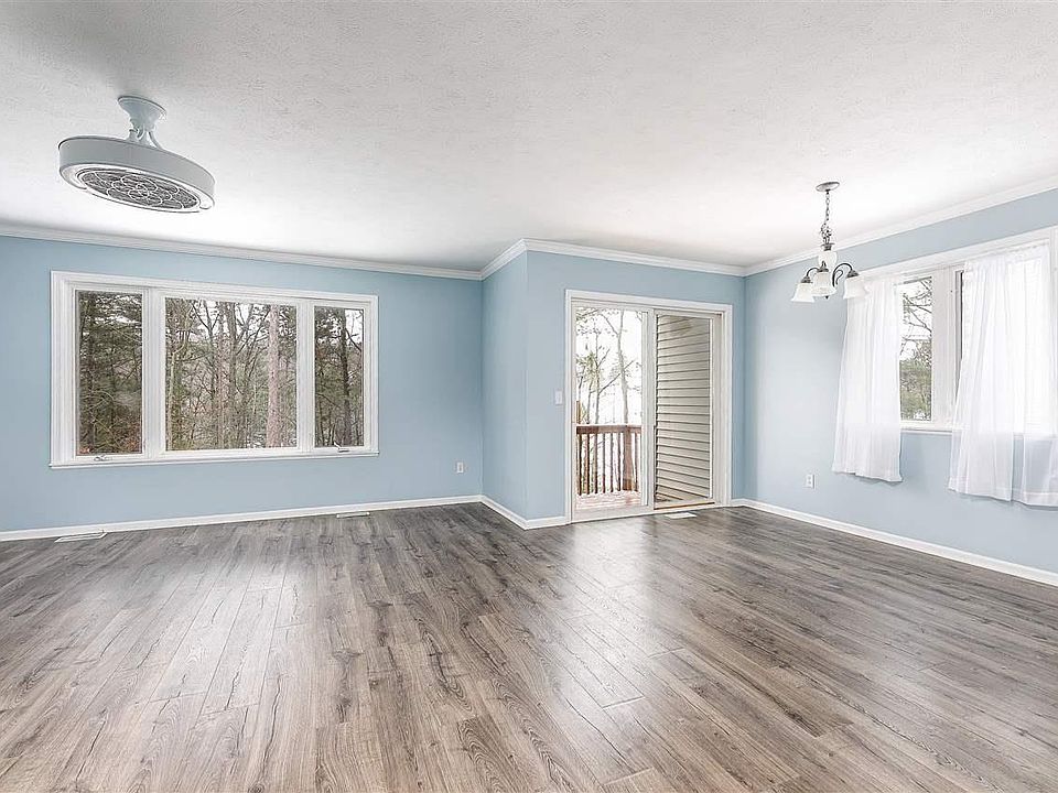 1st image of 3969 Sherwood Forest Dr #18