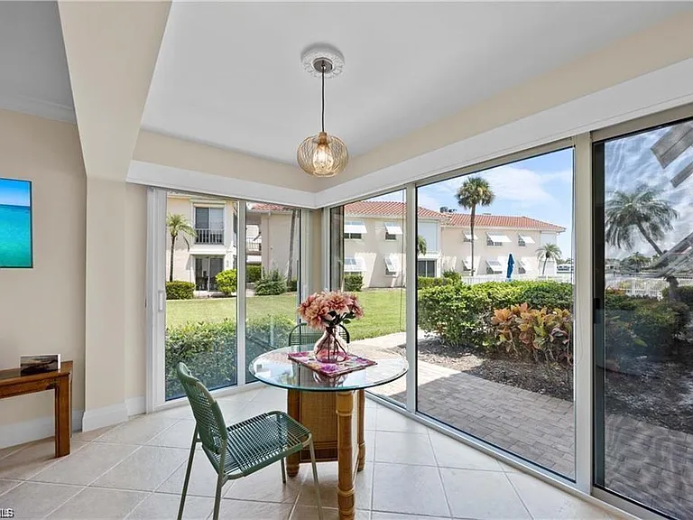 3070 Gulf Shore Blvd N #103 — Photo 28