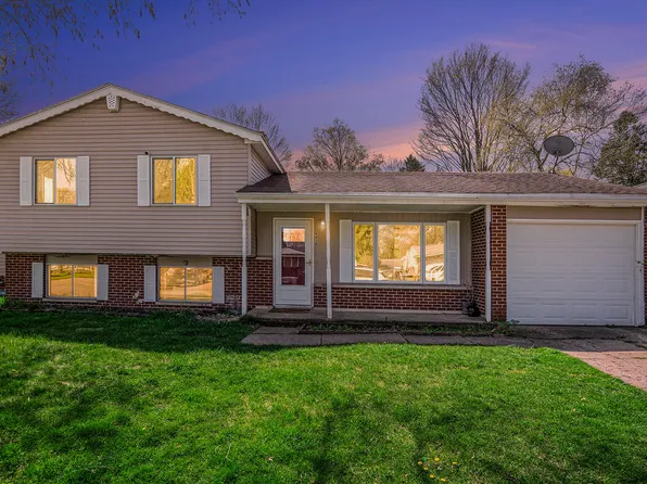 4430 Farnham Ave, Portage, MI 49002