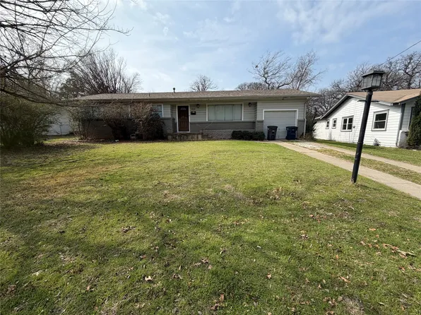 1840 Junius St, Fort Worth, TX 76103