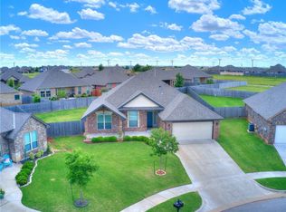 15901 Burkett Cir, Edmond, OK 73013