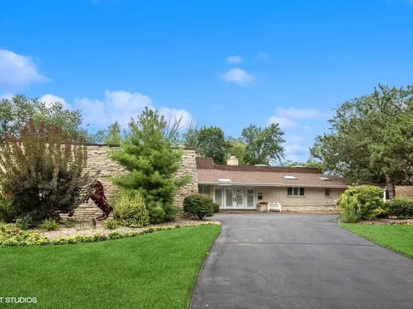 (undisclosed Address), Riverside, IL 60546
