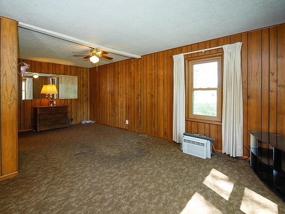14249 Eden St-105