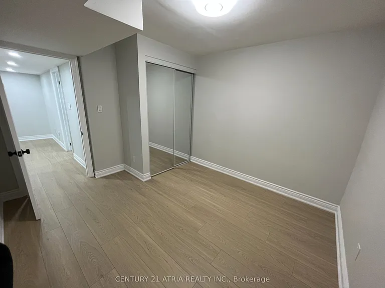 92 Jaffray Rd #BASEMENT — Photo 10