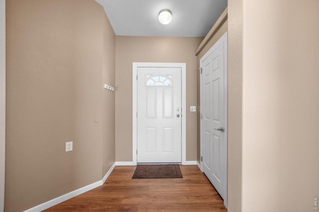 868 Sunchase Dr