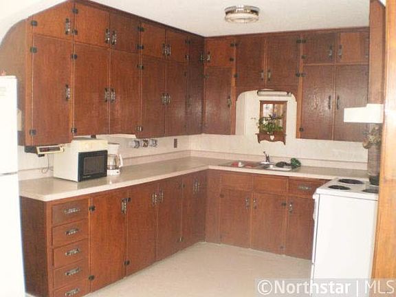 3rd image of 115 W Harrison Avenue