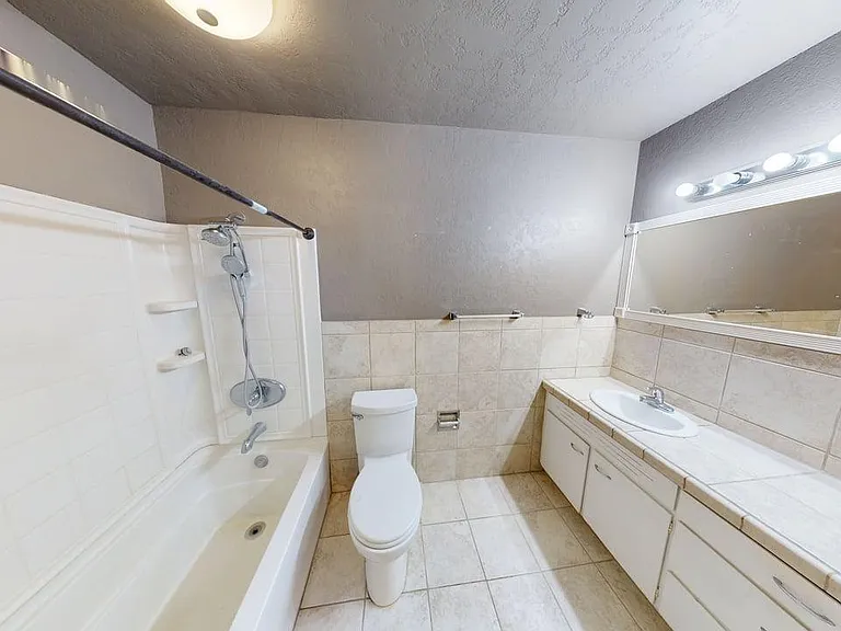 317 W Blanco Dr — Photo 6