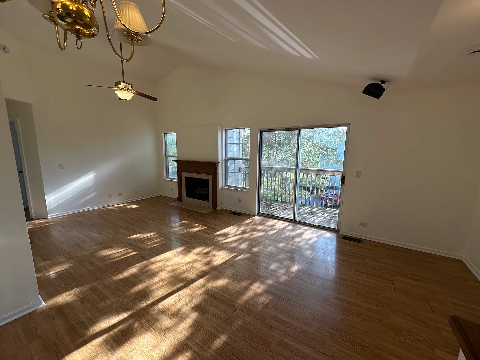 2 bed, $2,250 — Photo 4