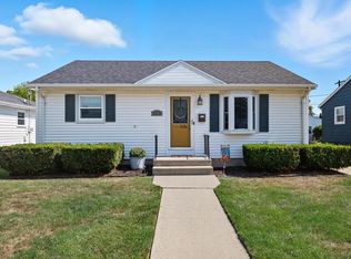 7813 32nd Ave, Kenosha, WI 53142