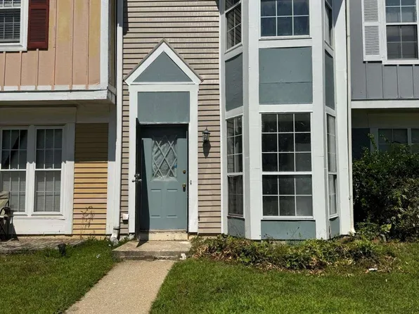 465 Prince Of Wales, Stone Mountain, GA 30083